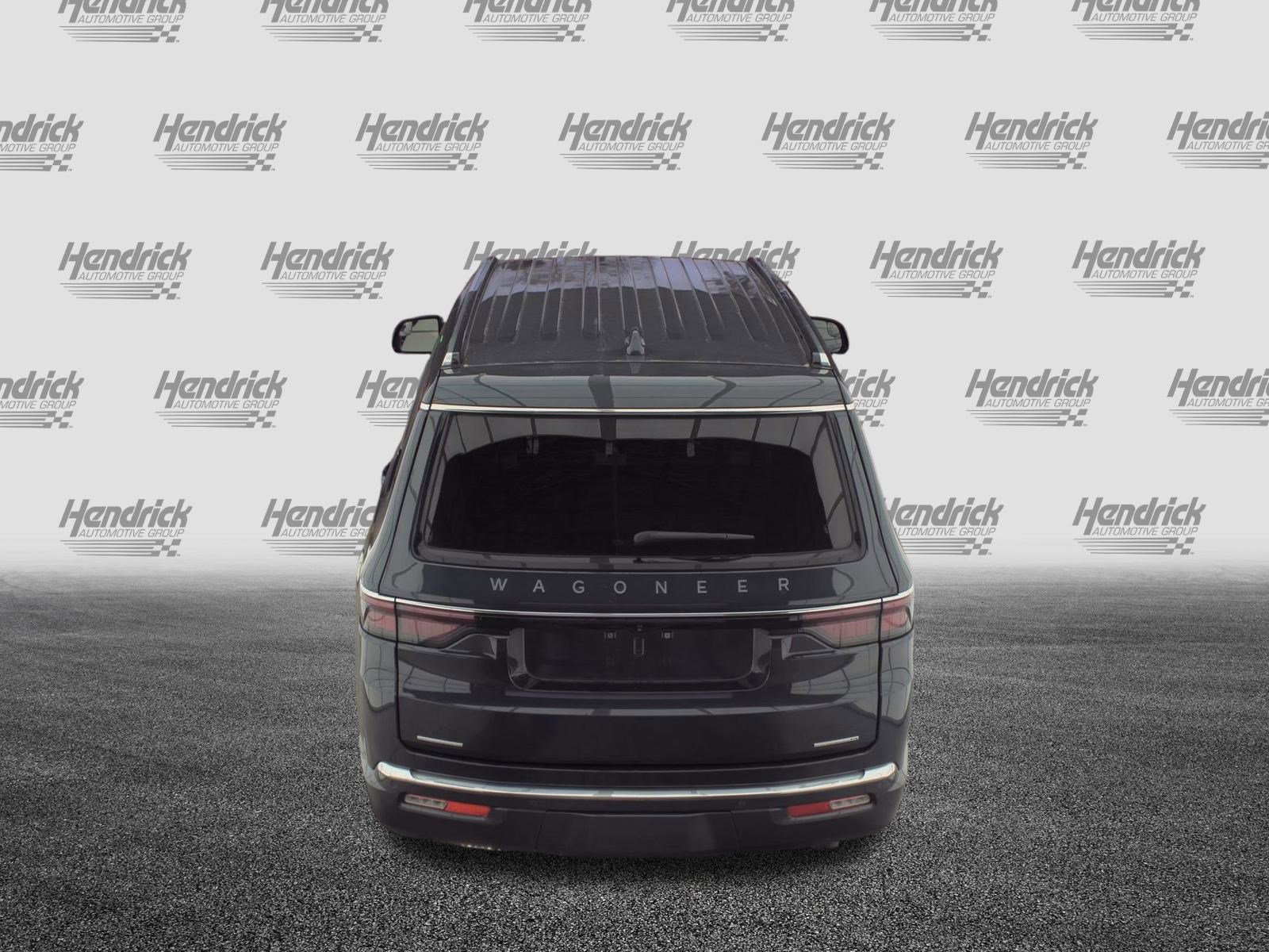 Used 2022 Jeep Wagoneer Series III w/ Flexible Seating Group image 7