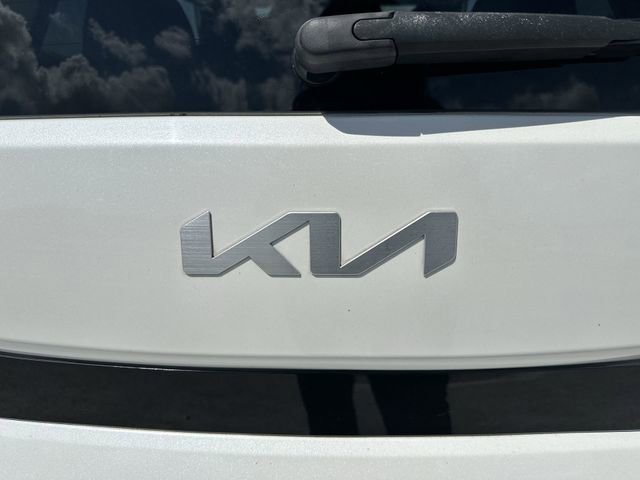 Used 2023 Kia Soul LX image 32
