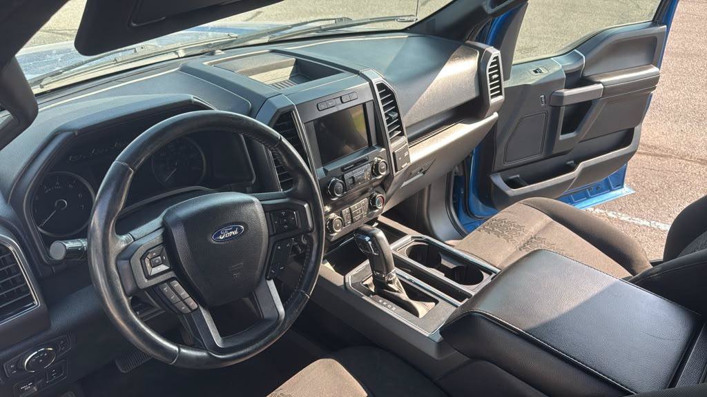 Used 2019 Ford F150 XLT w/ Equipment Group 302A Luxury AWD/4WD image 9
