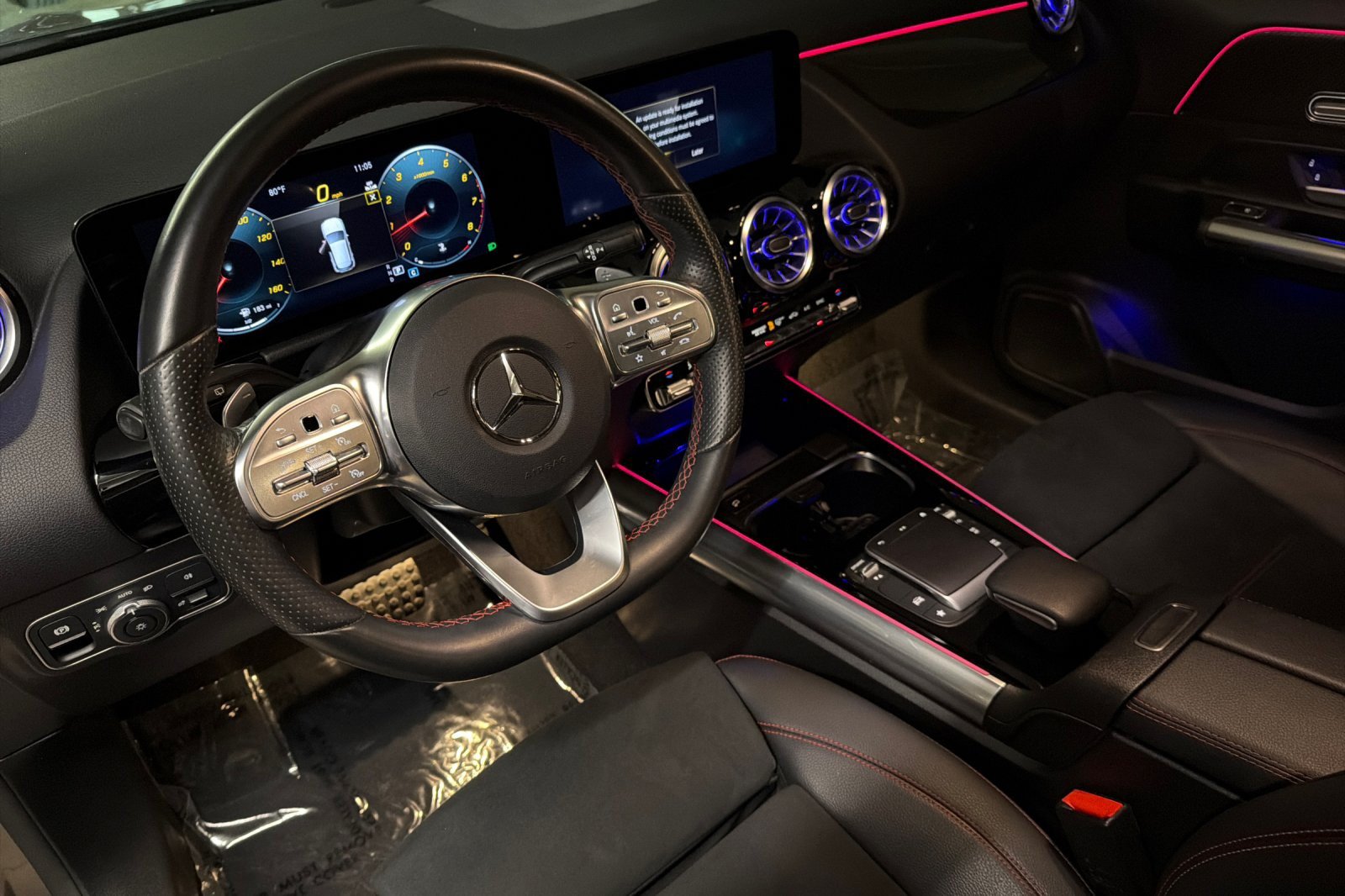 Used 2023 Mercedes-Benz GLA 250 image 9
