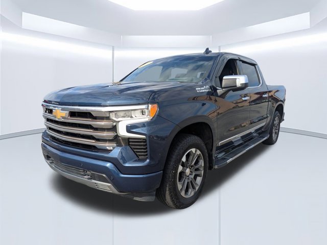 Used 2022 Chevrolet Silverado 1500 High Country w/ Technology Package image 8