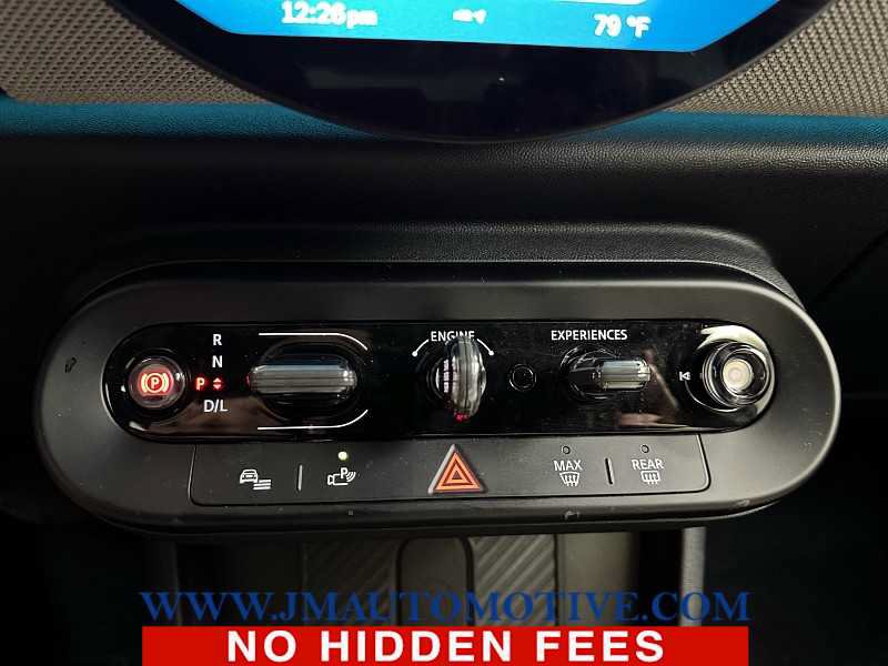 Used 2025 MINI Cooper 2-Door Hardtop FWD image 28