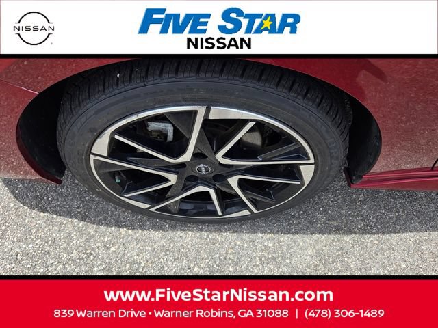 Used 2024 Nissan Sentra SR FWD image 18