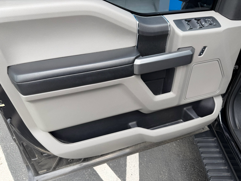 Used 2017 Ford F150 XLT w/ Equipment Group 301A Mid image 3