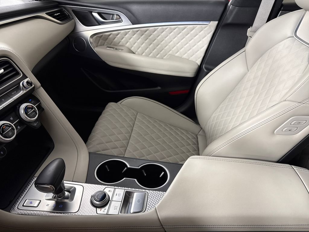 Used 2023 Genesis G70 3.3T w/ Sport Prestige Package RWD image 22