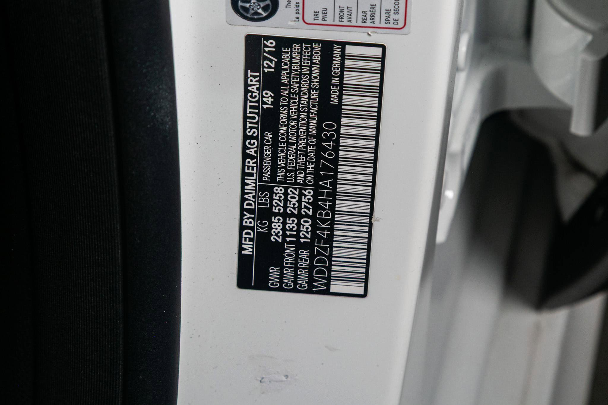 Used 2017 Mercedes-Benz E 300 4MATIC image 51