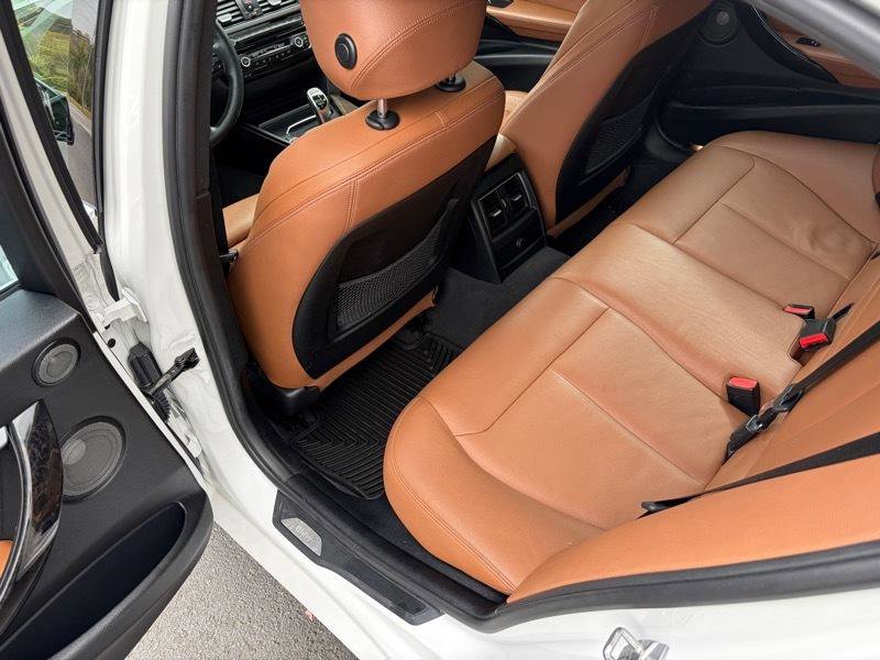 Used 2016 BMW 340i Sedan image 28