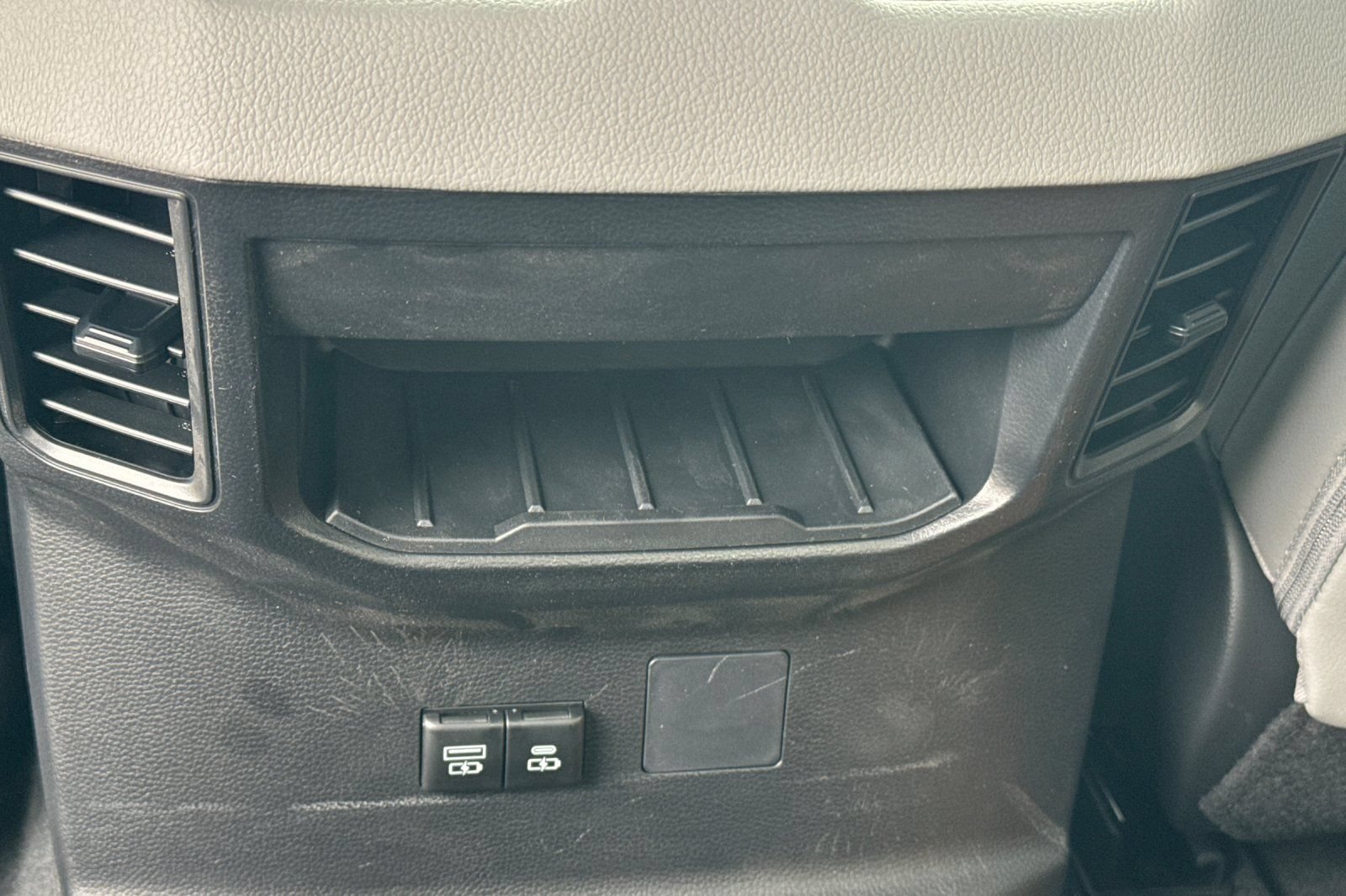New 2026 Toyota Tundra Limited AWD/4WD image 14