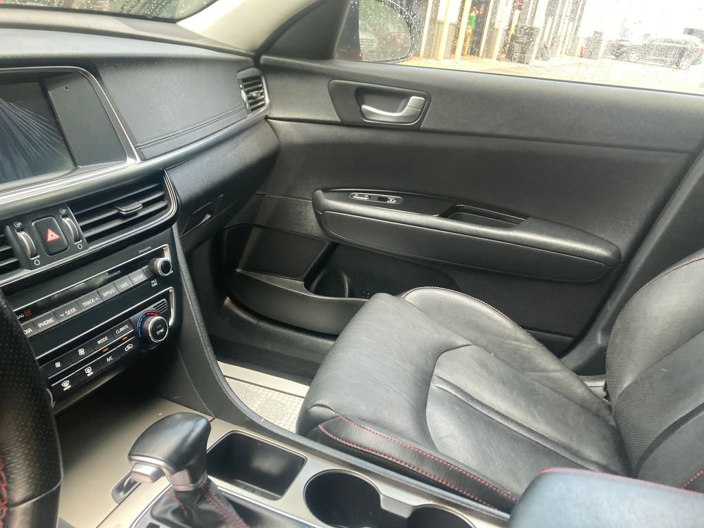 Used 2018 Kia Optima SX FWD image 17