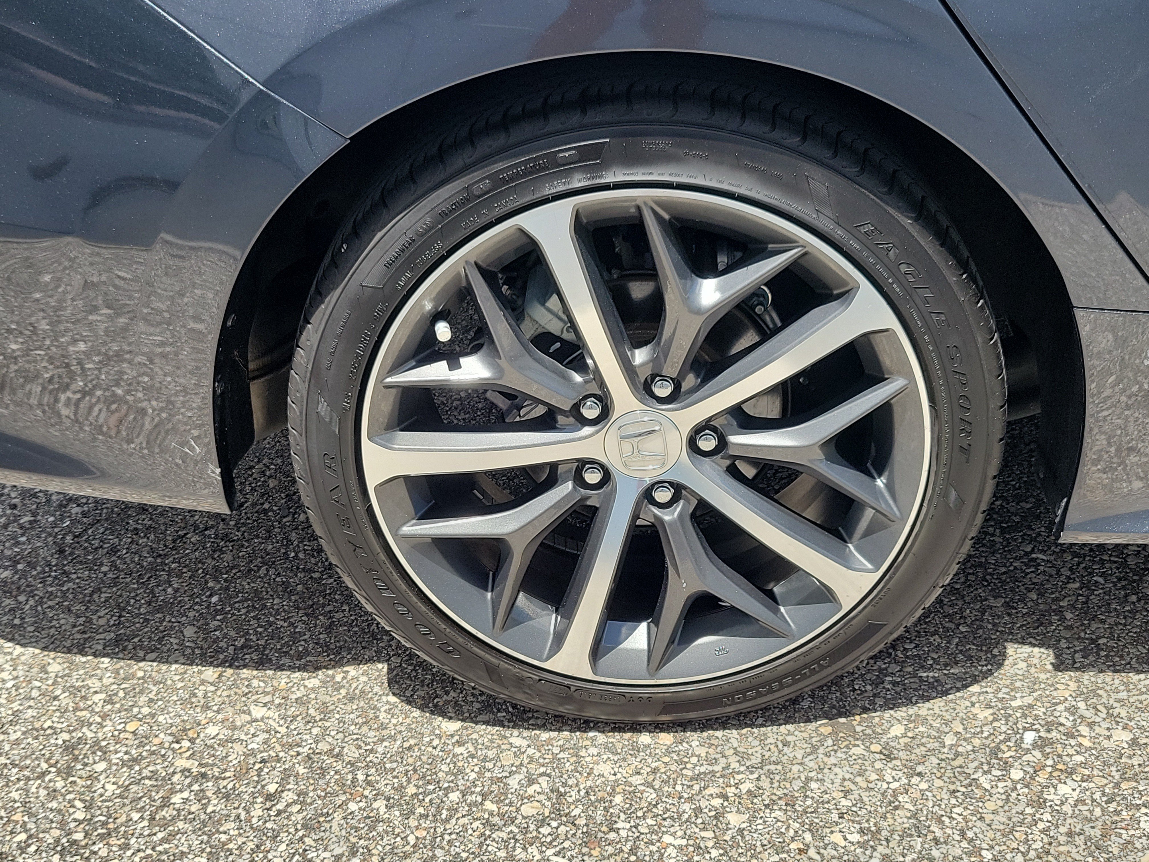 Used 2022 Honda Civic Touring image 11