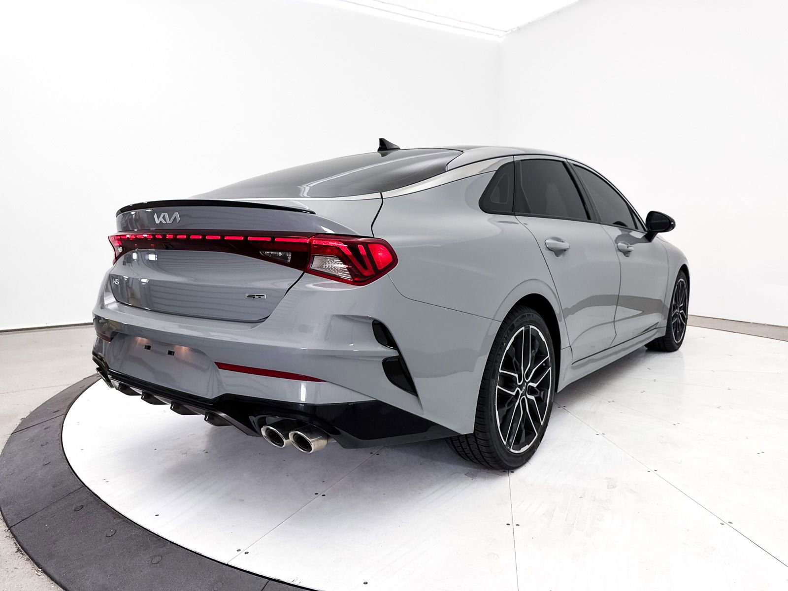 Used 2023 Kia K5 GT FWD image 17