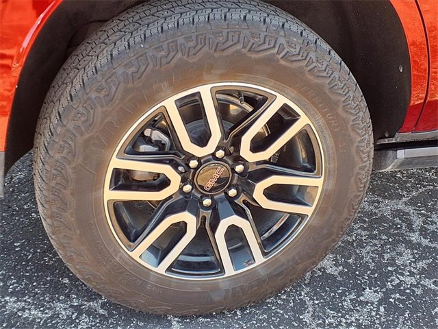 Used 2024 GMC Yukon AT4 w/ AT4 Premium Package image 89