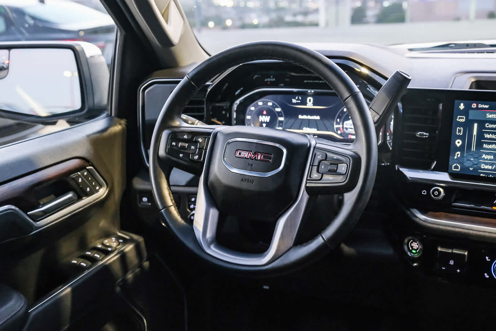 Used 2025 GMC Sierra 1500 SLT RWD image 17