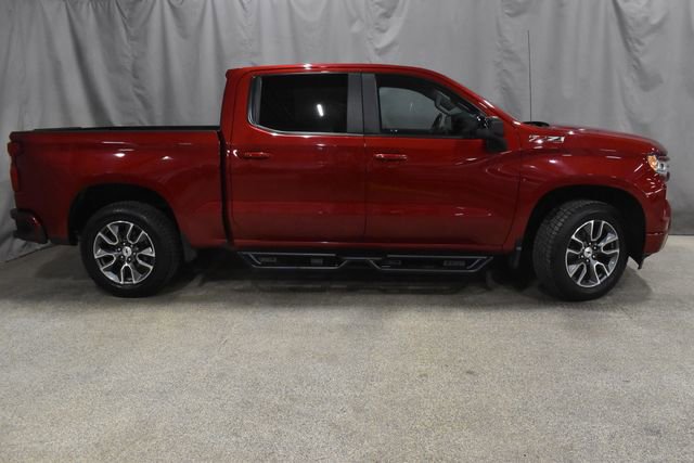 Used 2023 Chevrolet Silverado 1500 RST w/ Z71 Off-Road Package image 3