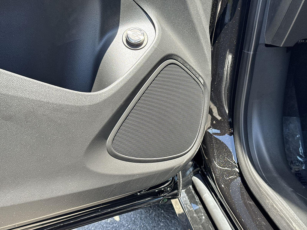 New 2026 Buick Encore GX Sport Touring w/ Advanced Technology Package FWD image 19