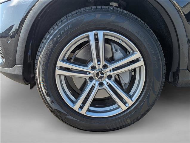 Used 2021 Mercedes-Benz GLC 300 4MATIC image 9