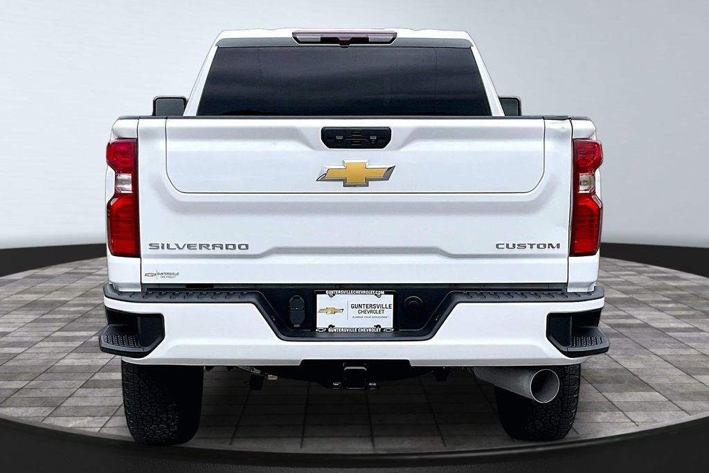 Used 2023 Chevrolet Silverado 2500 Custom w/ Custom Value Package AWD/4WD image 4
