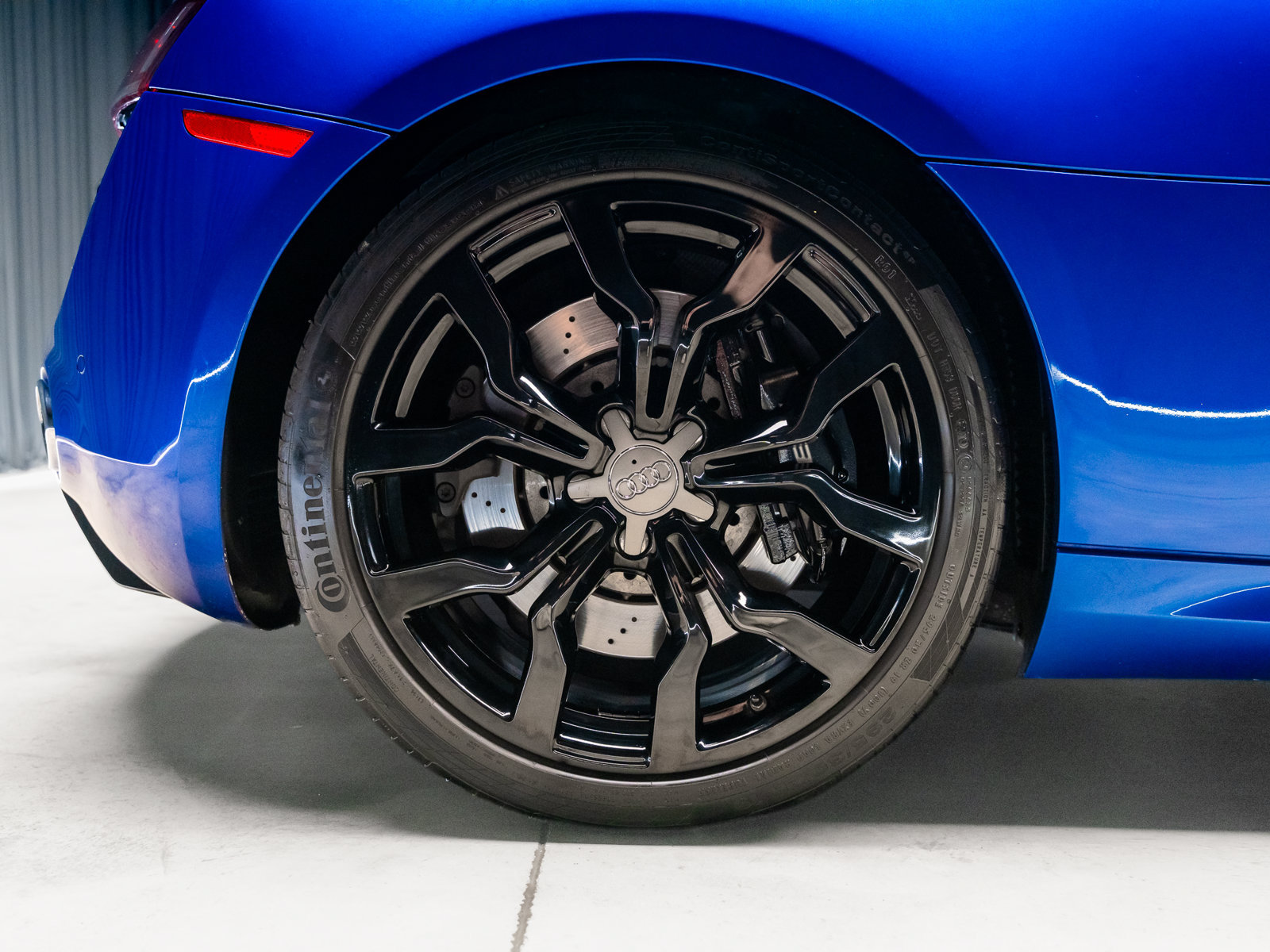 Used 2012 Audi R8 V10 AWD/4WD image 28