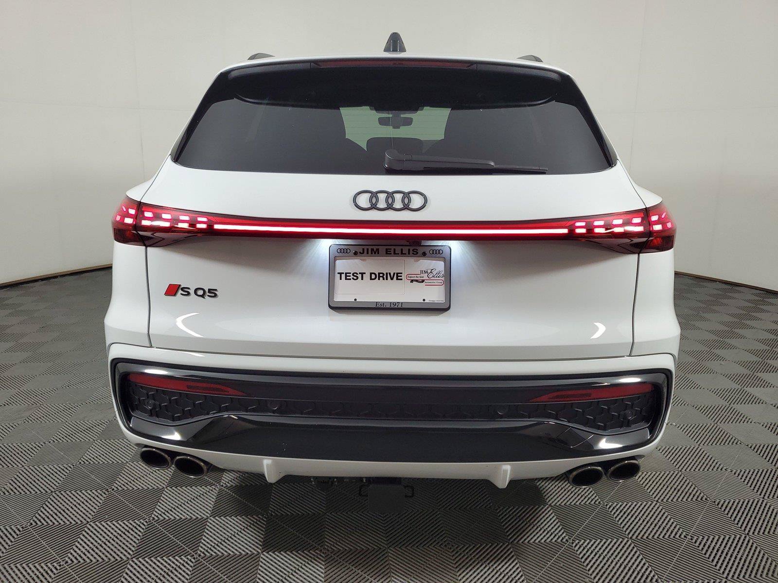 New 2026 Audi SQ5 Premium Plus AWD/4WD image 6