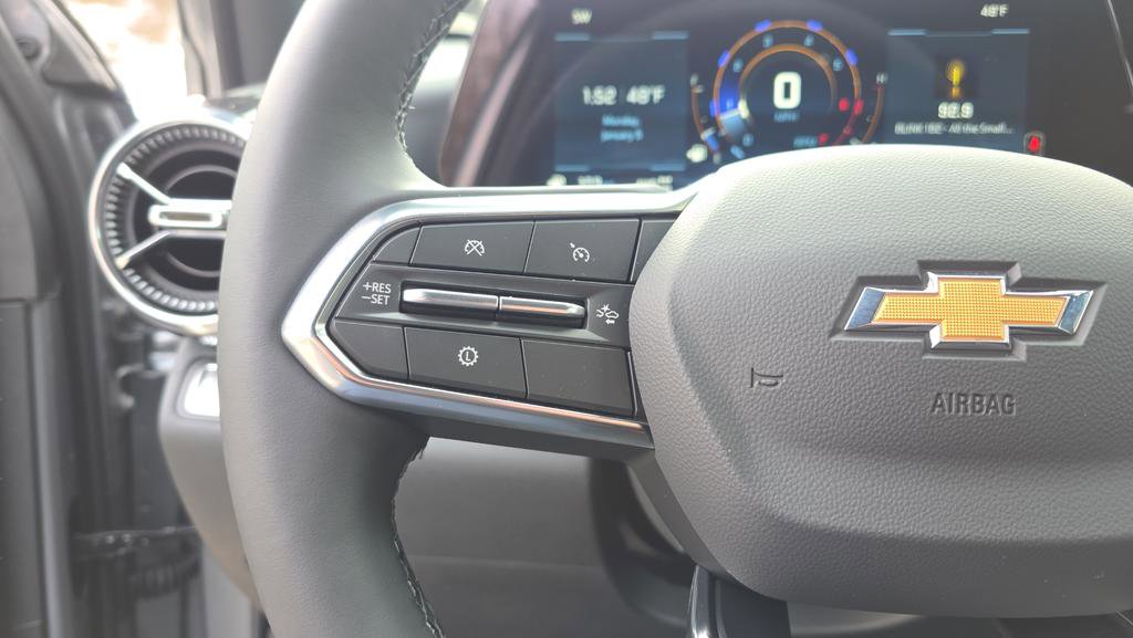 Used 2026 Chevrolet Equinox LT w/ Convenience Package II image 21