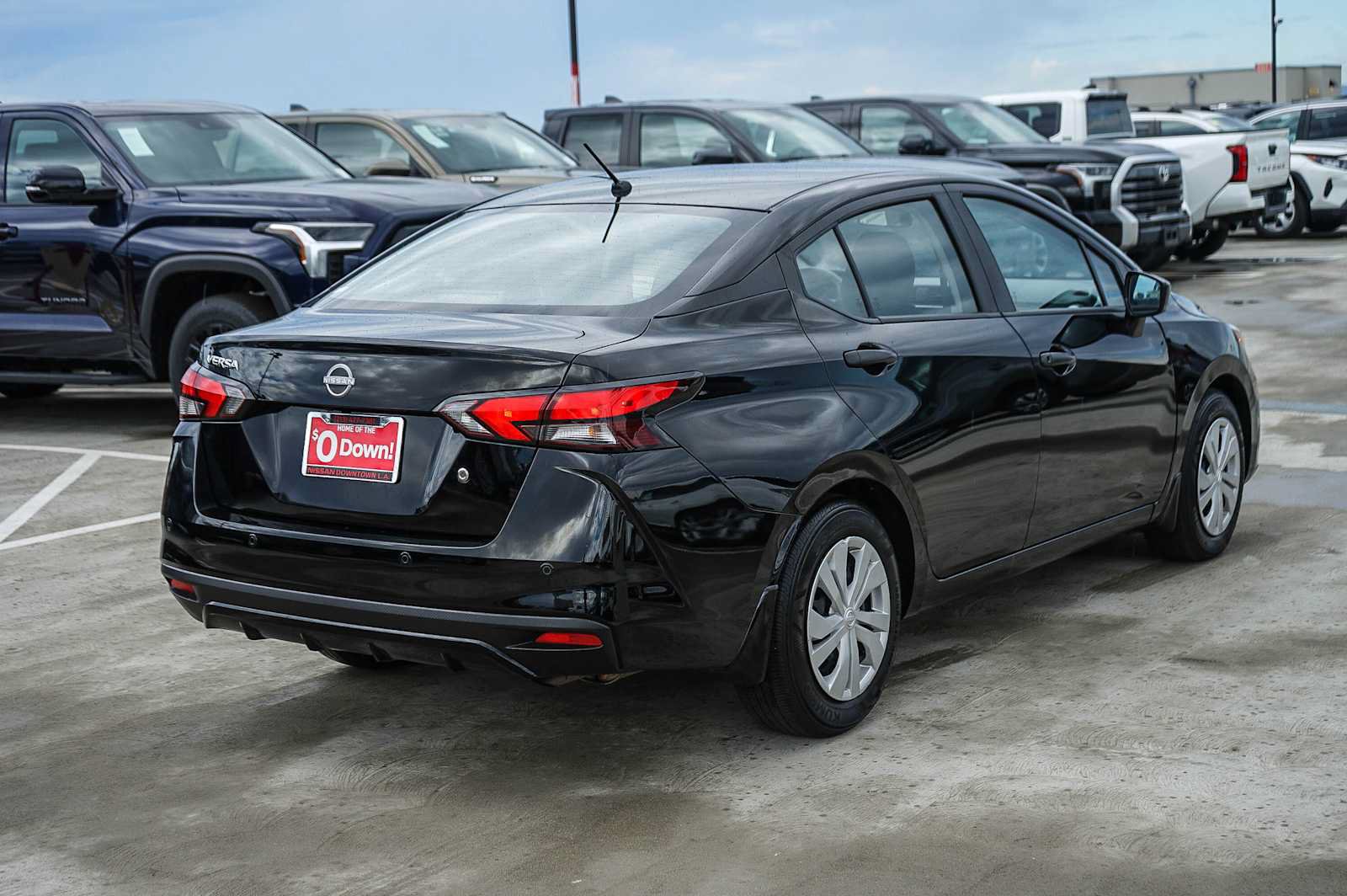 Used 2025 Nissan Versa S w/ Trunk Package FWD image 8