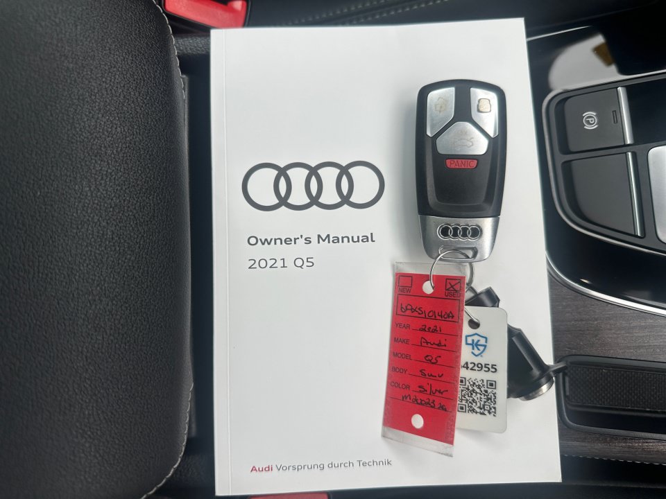 Used 2021 Audi Q5 2.0T Premium Plus w/ Premium Plus Package AWD/4WD image 34