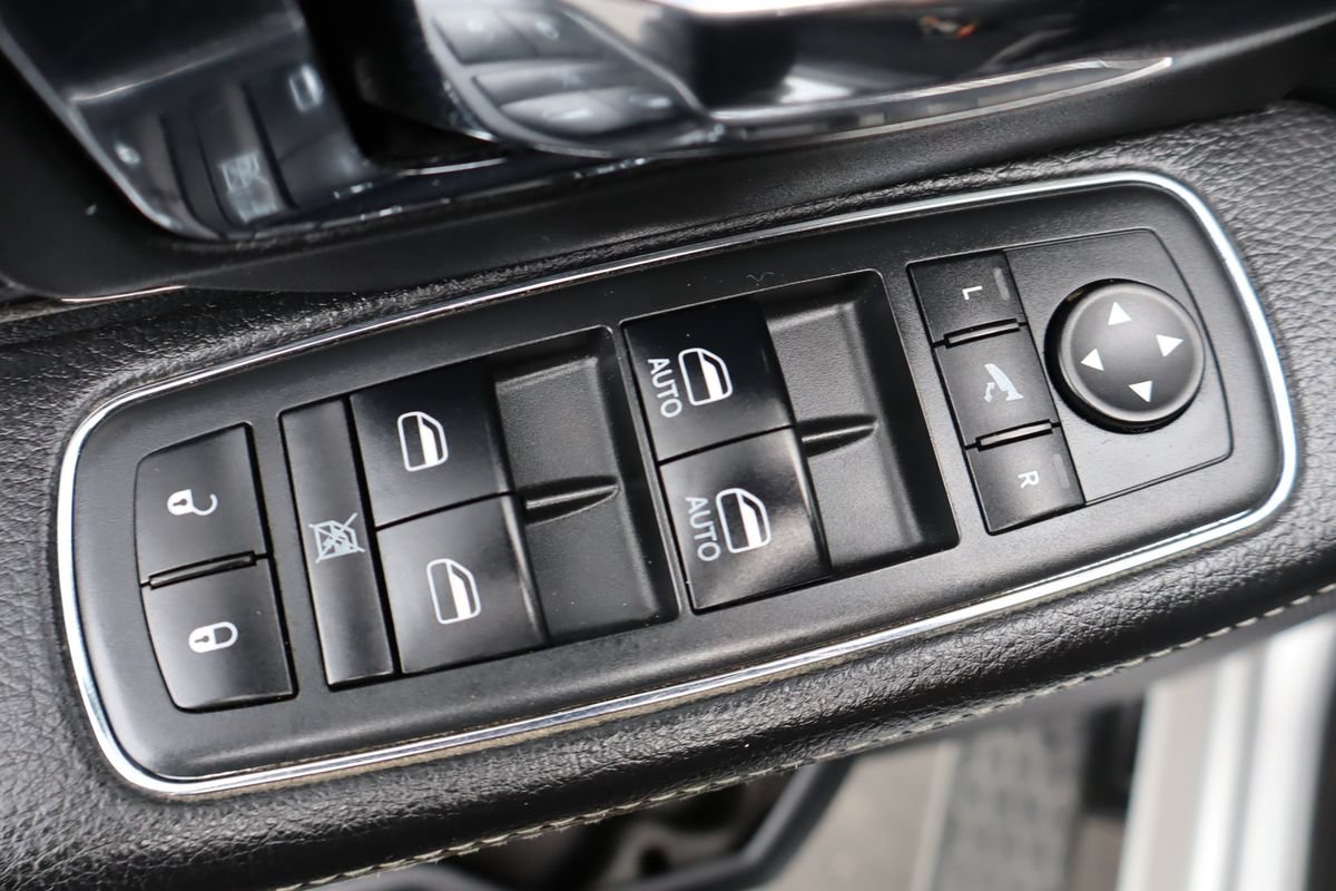 Used 2018 RAM 3500 Laramie w/ Sport Appearance Group AWD/4WD image 27