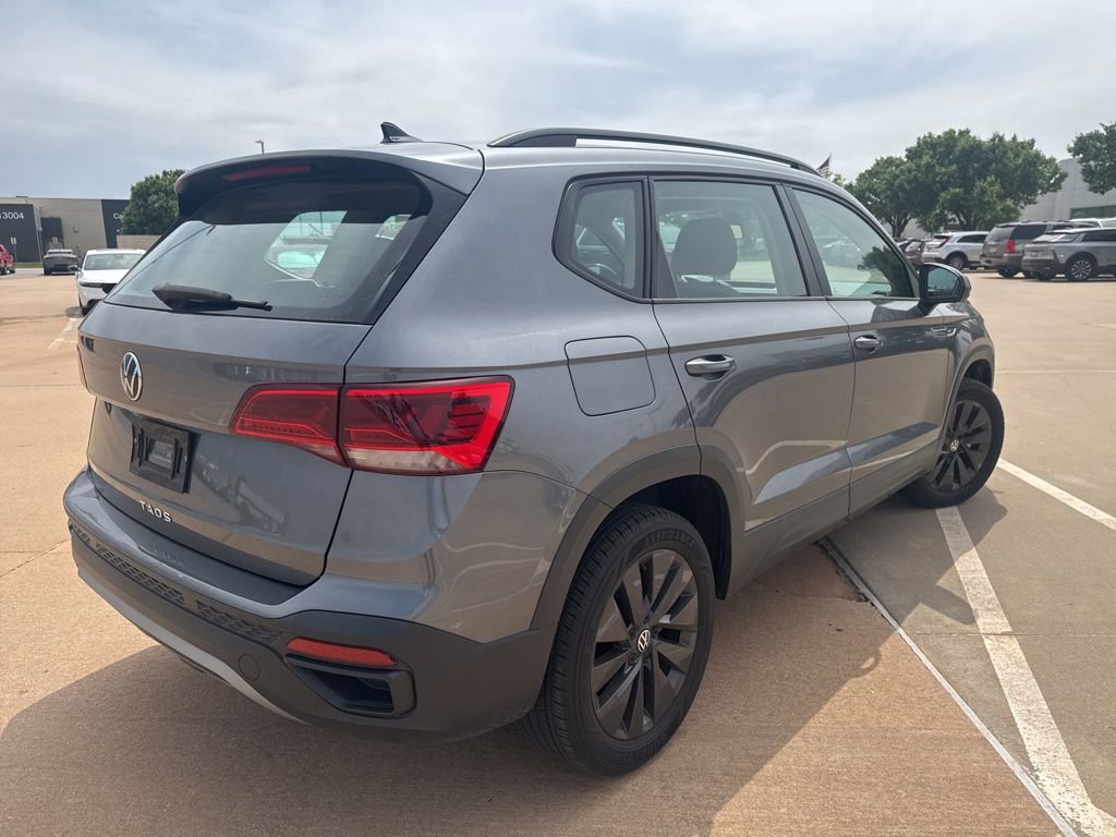Used 2022 Volkswagen Taos S w/ IQ Drive S Package FWD image 4