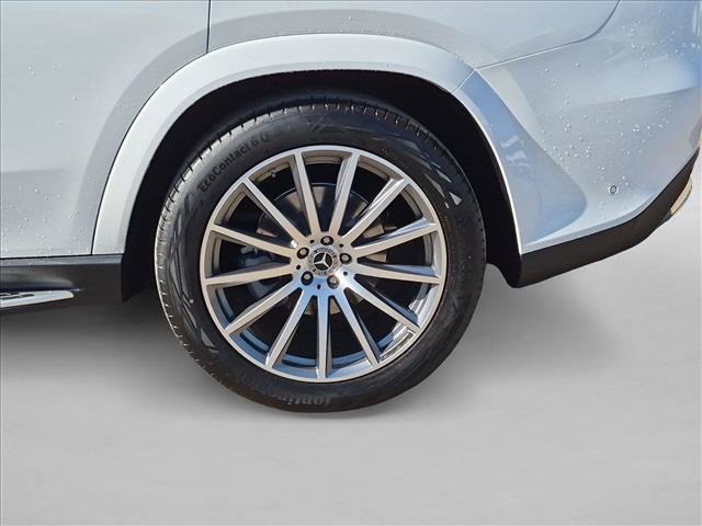 New 2026 Mercedes-Benz GLS 580 4MATIC image 10