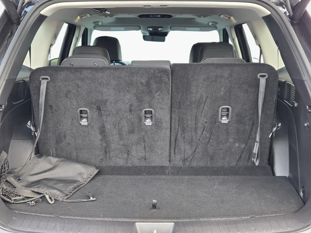 Certified 2026 Hyundai Palisade SEL Premium FWD image 8