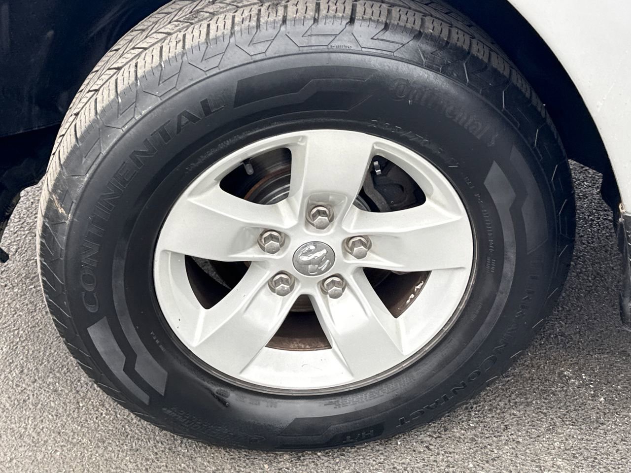 Used 2016 RAM 1500 Classic SLT image 13