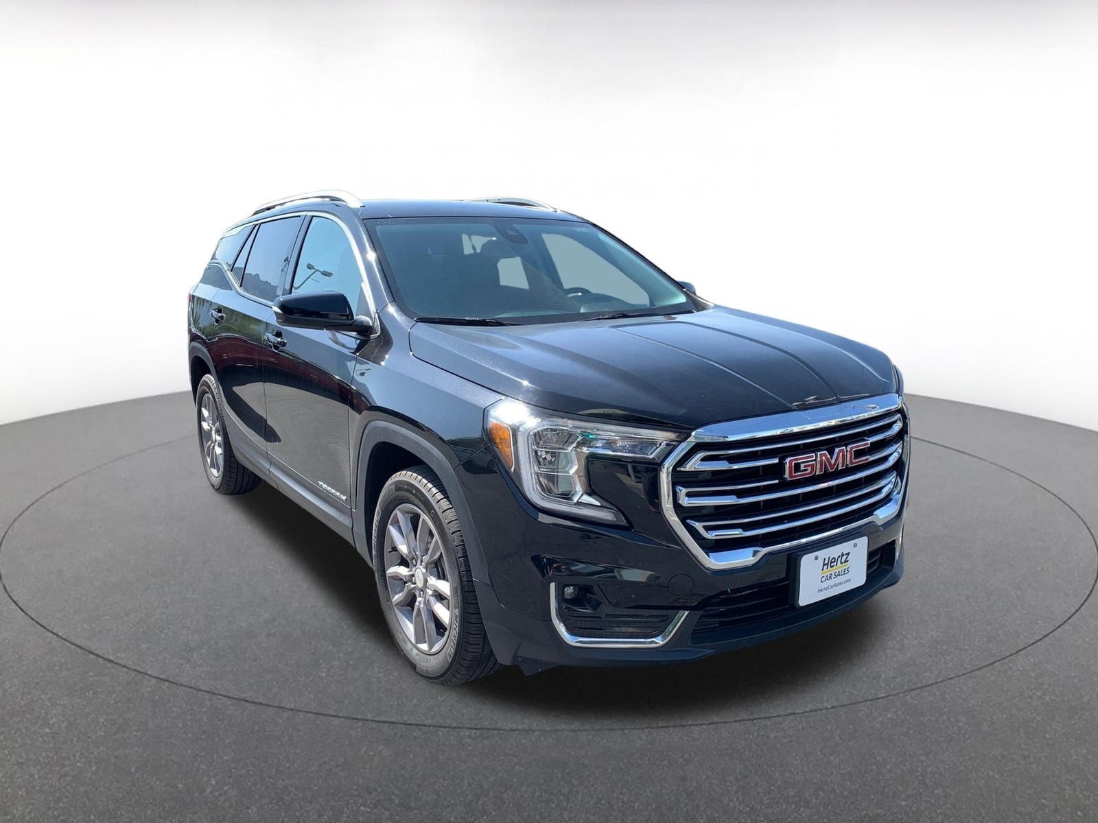 Used 2024 GMC Terrain SLT