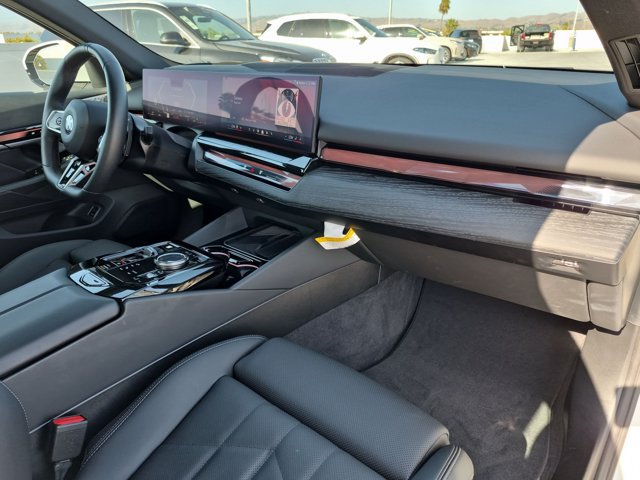 Used 2026 BMW 540i xDrive AWD/4WD image 23