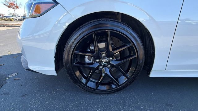 Used 2025 Honda Civic Sport image 10