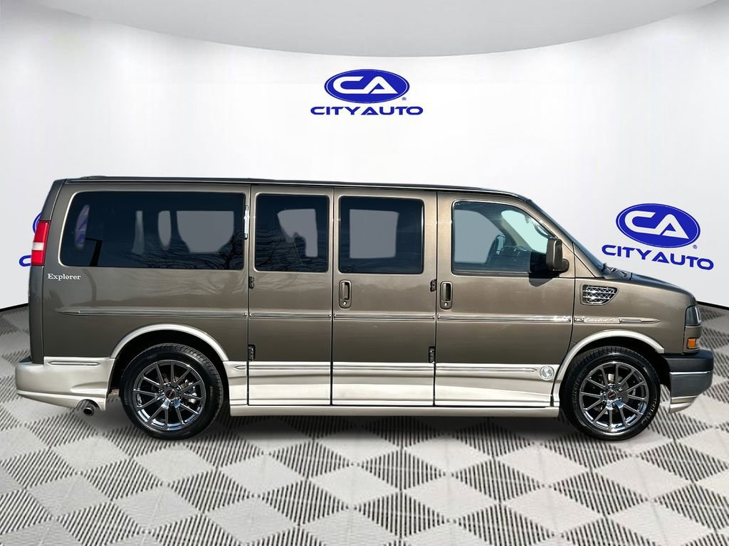 Used 2014 GMC Savana 1500 image 2