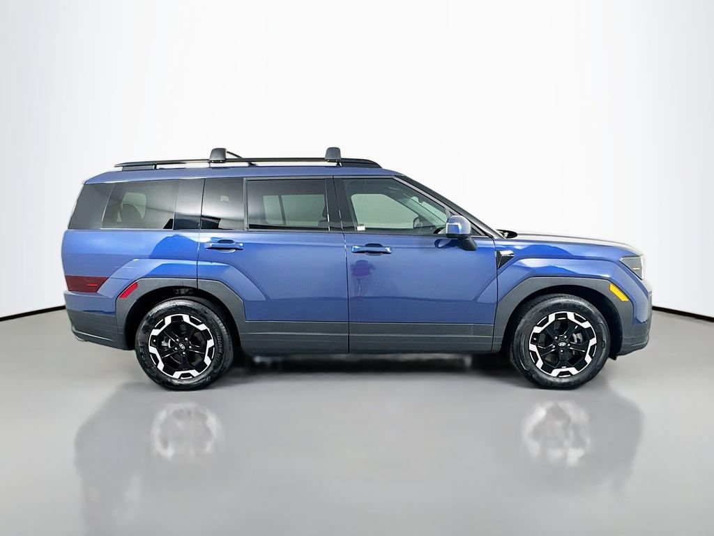 Used 2025 Hyundai Santa Fe SEL FWD image 4