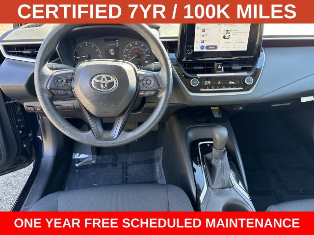 Used 2025 Toyota Corolla LE w/ LE Premium Package FWD image 17