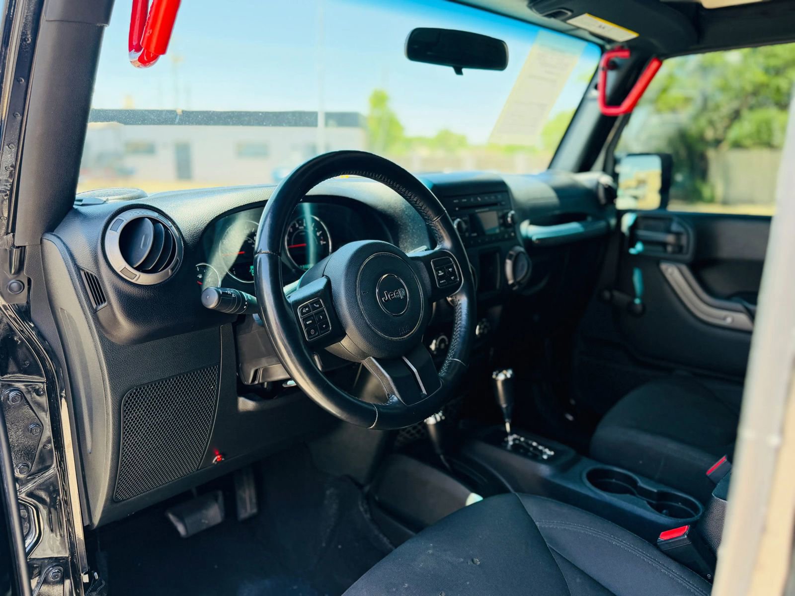 Used 2017 Jeep Wrangler Unlimited Sport w/ Connectivity Group AWD/4WD image 15