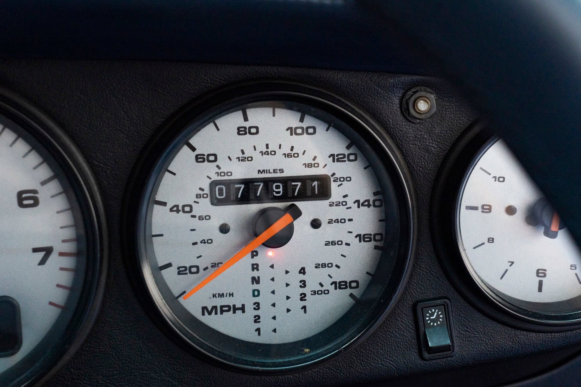 Used 1996 Porsche 911 Carrera RWD image 21