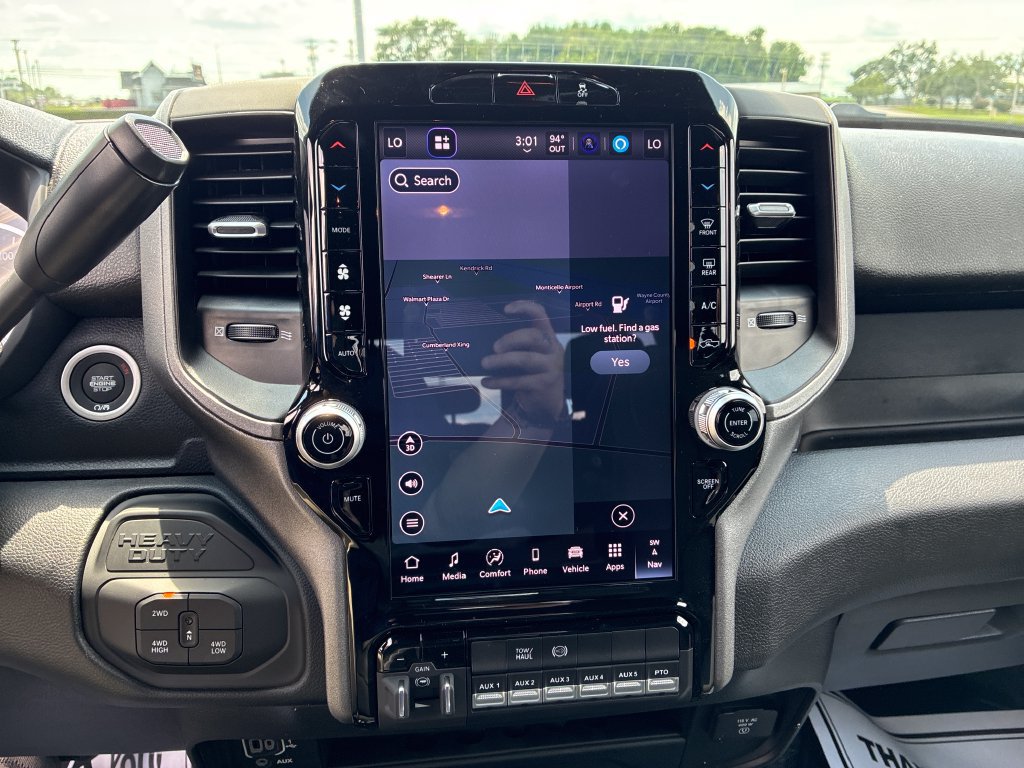 New 2026 RAM 3500 Tradesman AWD/4WD image 9