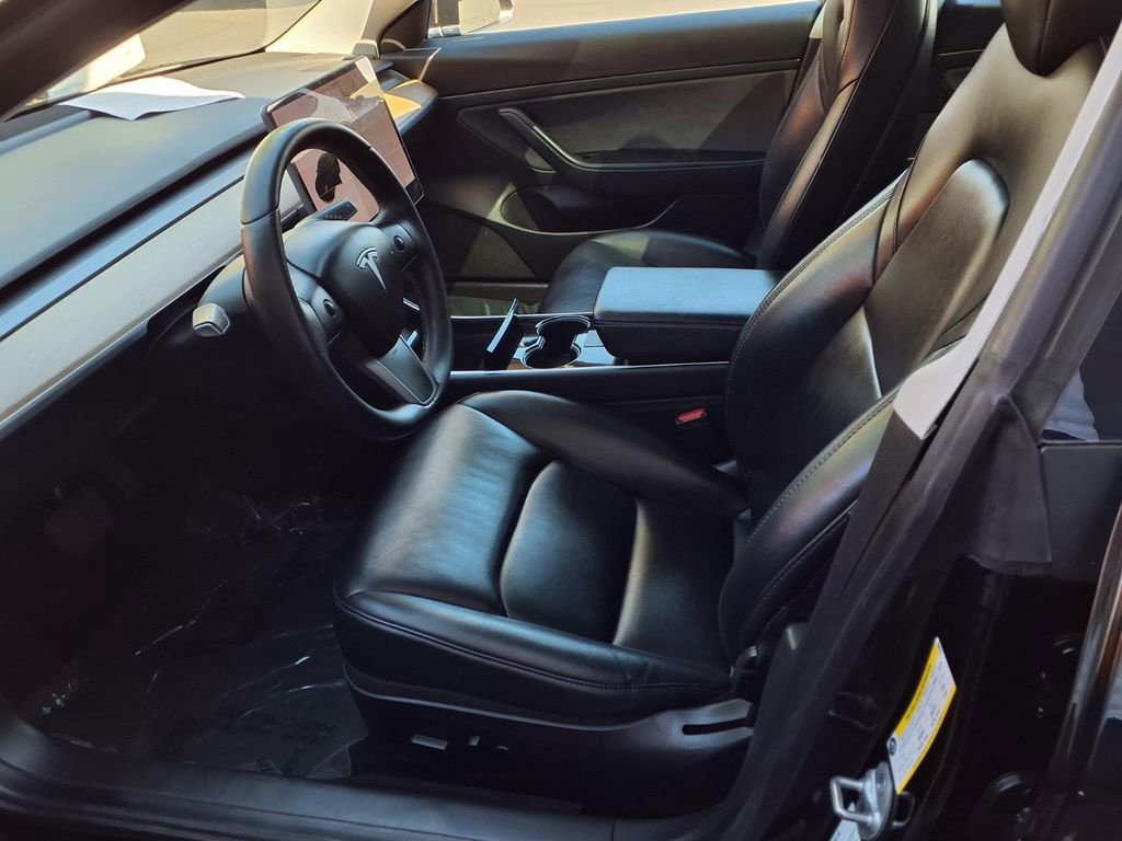 Used 2020 Tesla Model 3 Standard Range Plus image 16