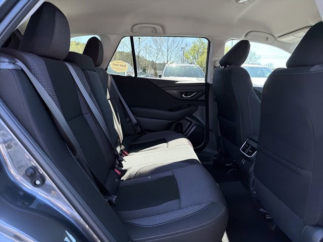 Used 2025 Subaru Outback Premium image 16