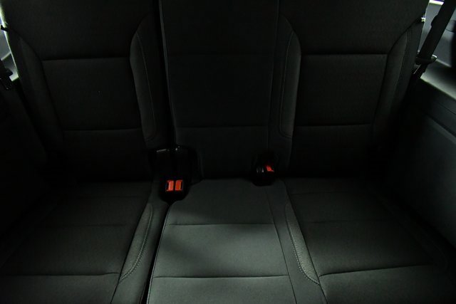 New 2026 Chevrolet Suburban LS image 22