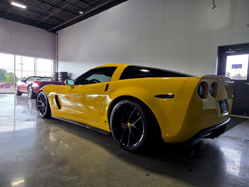 Used 2006 Chevrolet Corvette Z06 w/ Preferred Equipment Group RWD image 6