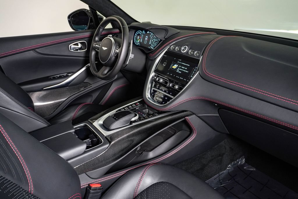 Used 2023 Aston Martin DBX AWD/4WD image 16