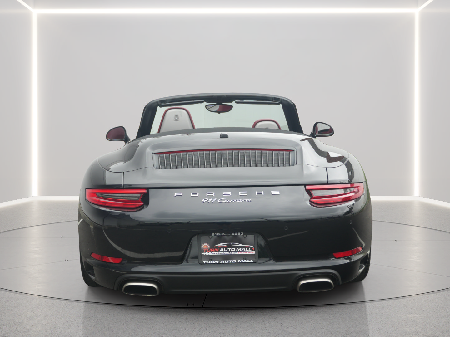 Used 2017 Porsche 911 Carrera RWD image 7
