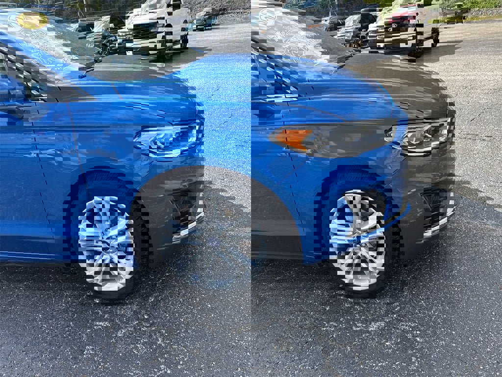 Used 2019 Ford Fusion SEL image 4