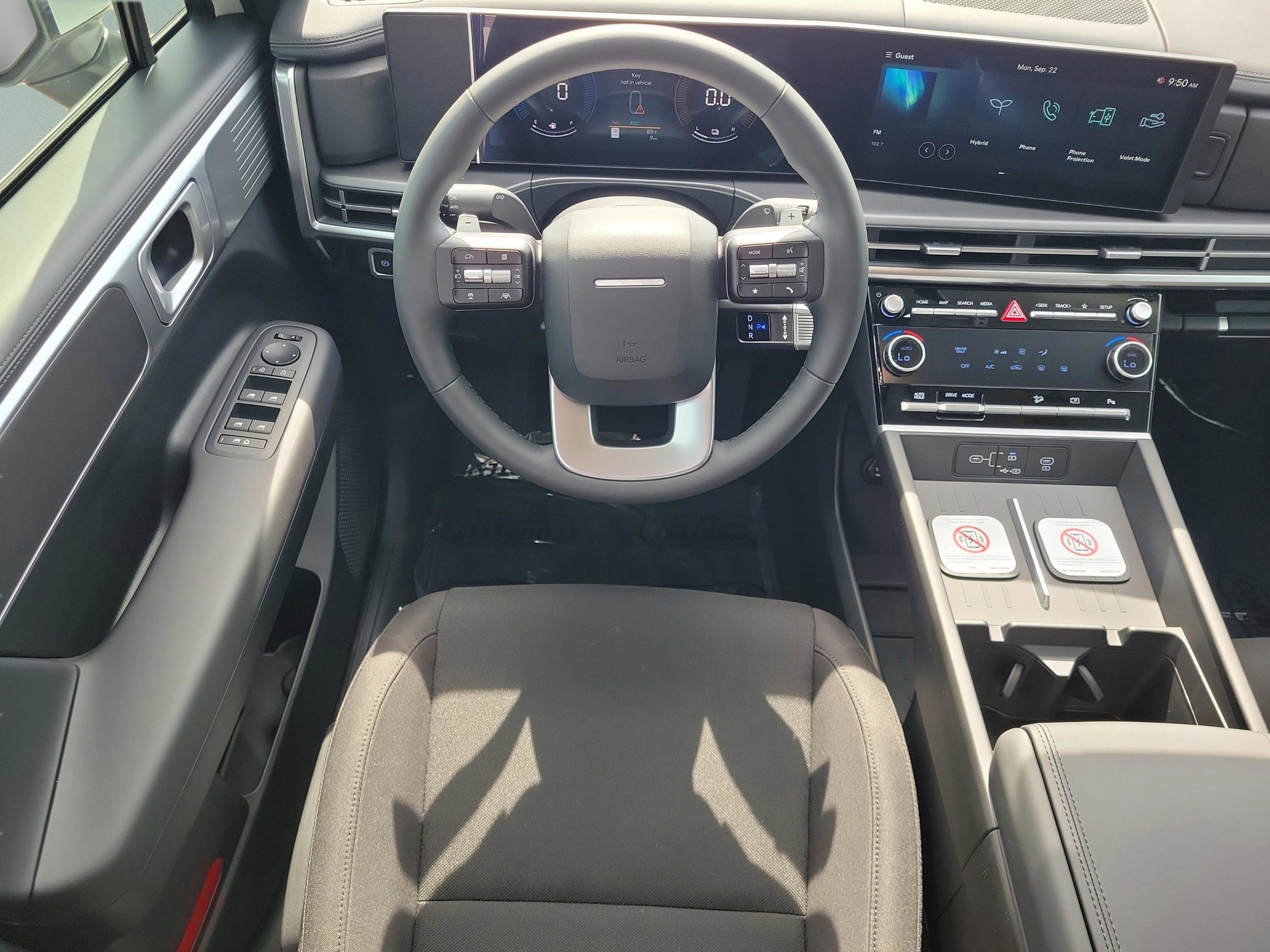 New 2026 Hyundai Santa Fe SE image 17