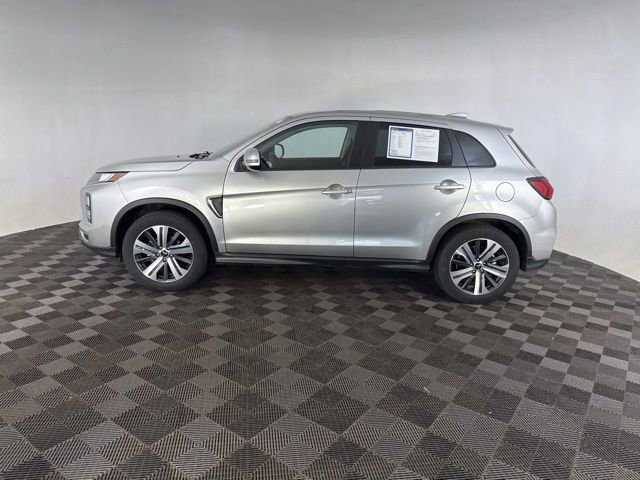 Used 2025 Mitsubishi Outlander Sport ES image 10