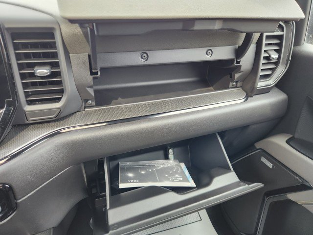 Used 2024 Chevrolet Silverado 1500 ZR2 w/ Technology Package image 59